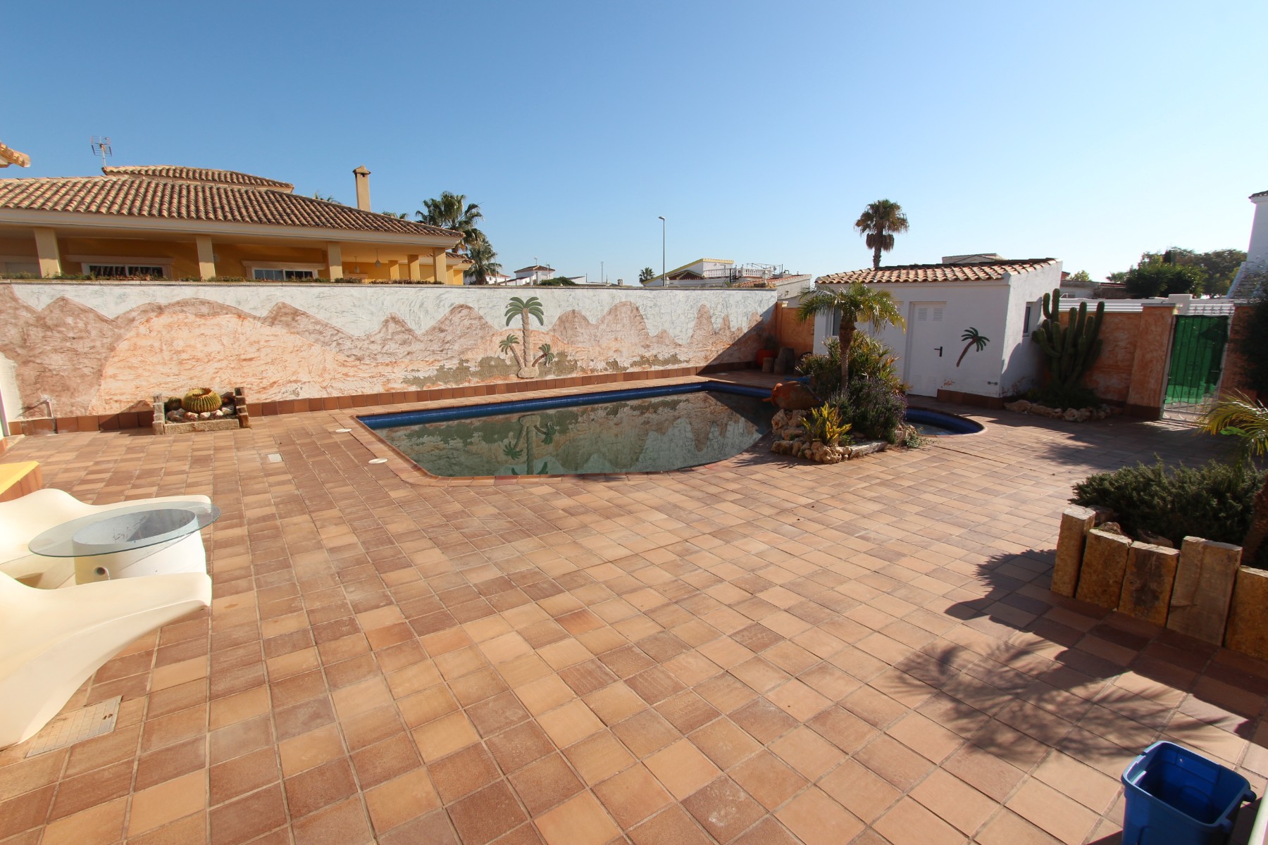 Willa w La Marina, Alicante, Hiszpania 3 sypialnie, 400 mkw. nr 80209