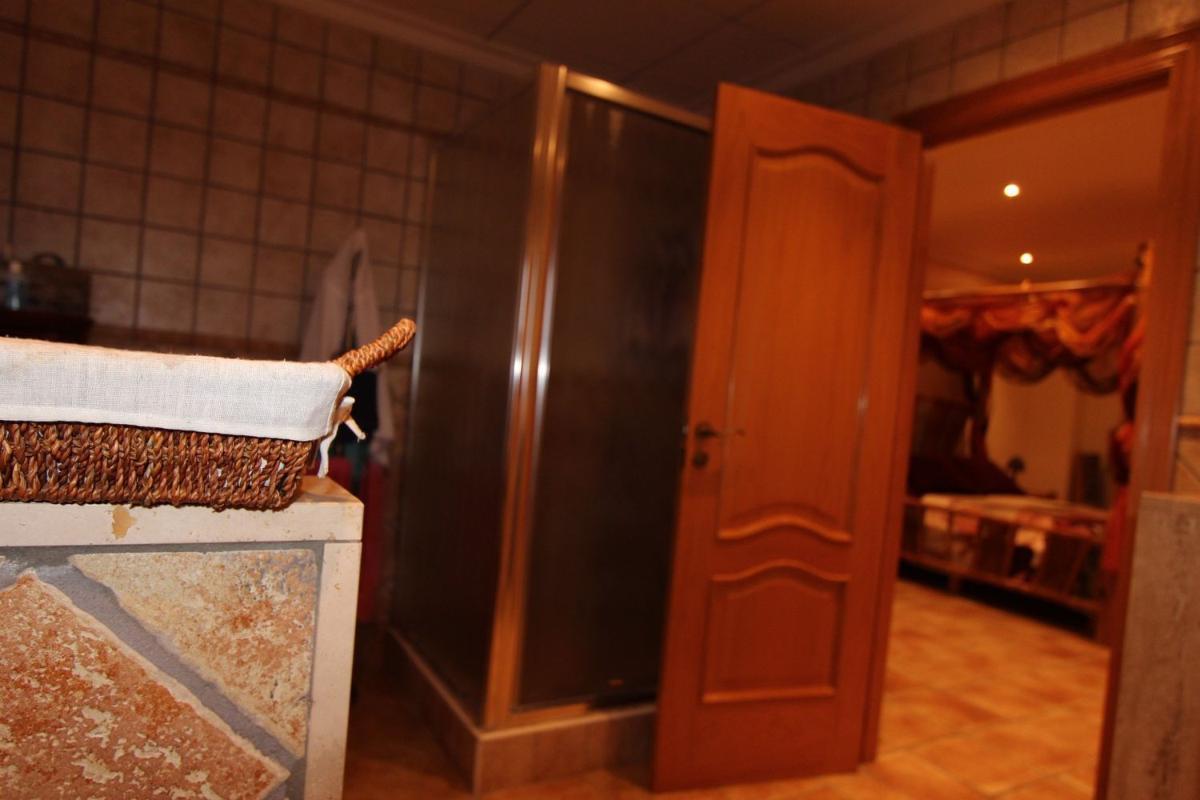 Huvila Alicante, Espanja 5 makuuhuonetta, 450 m2 No. 80208