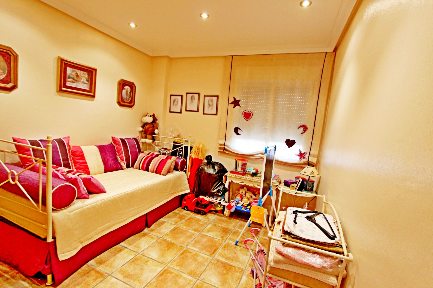 Huvila Alicante, Espanja 5 makuuhuonetta, 450 m2 No. 80208