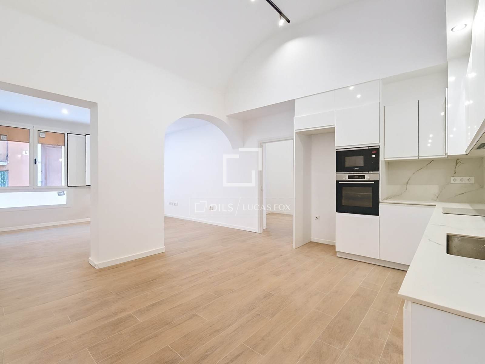 Apartamento en Vilanova i la Geltrú, Barcelona, España 2 dormitorios, 99 m2 No. 150829