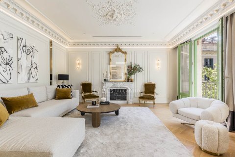 Apartament w Barcelona, Hiszpania 4 sypialnie, 201 mkw. nr 150826