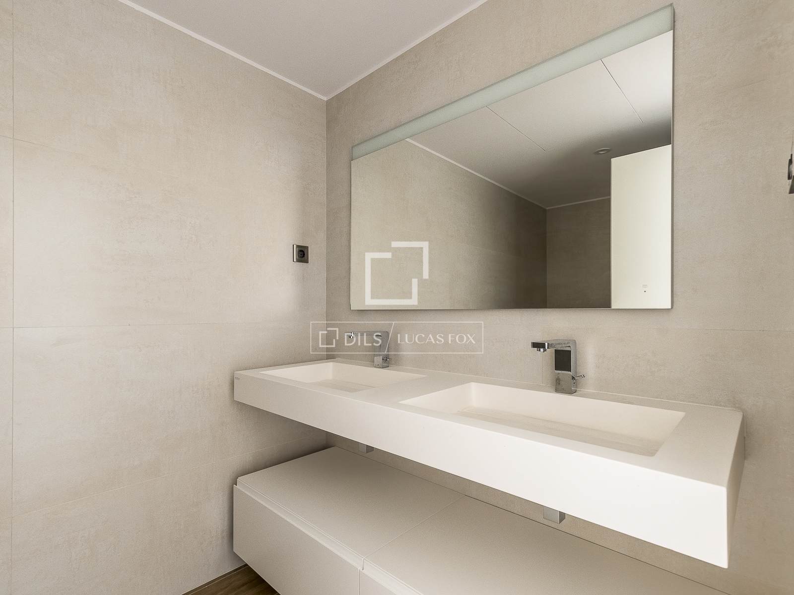 Penthauss Esplugues de Llobregat, Barcelona, Spānijā 4 istabas, 162 m2 Nr. 150825