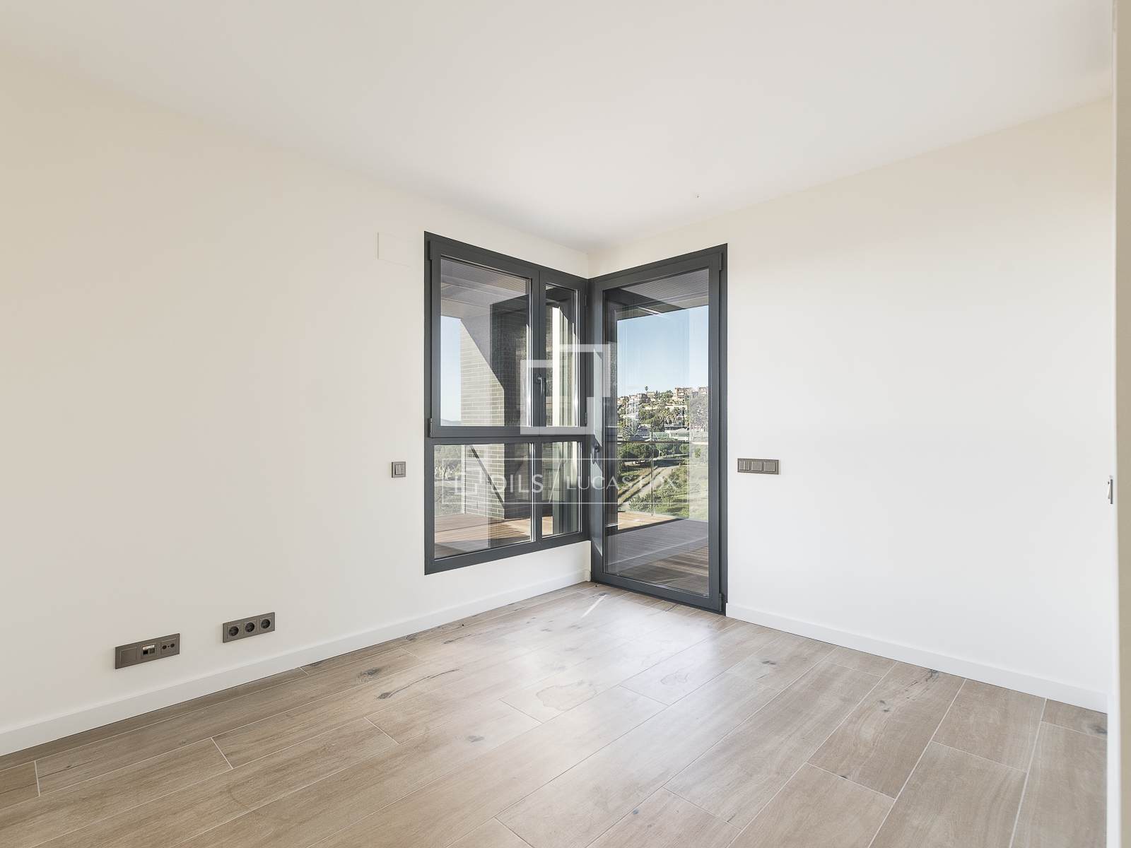 Penthauss Esplugues de Llobregat, Barcelona, Spānijā 4 istabas, 162 m2 Nr. 150825