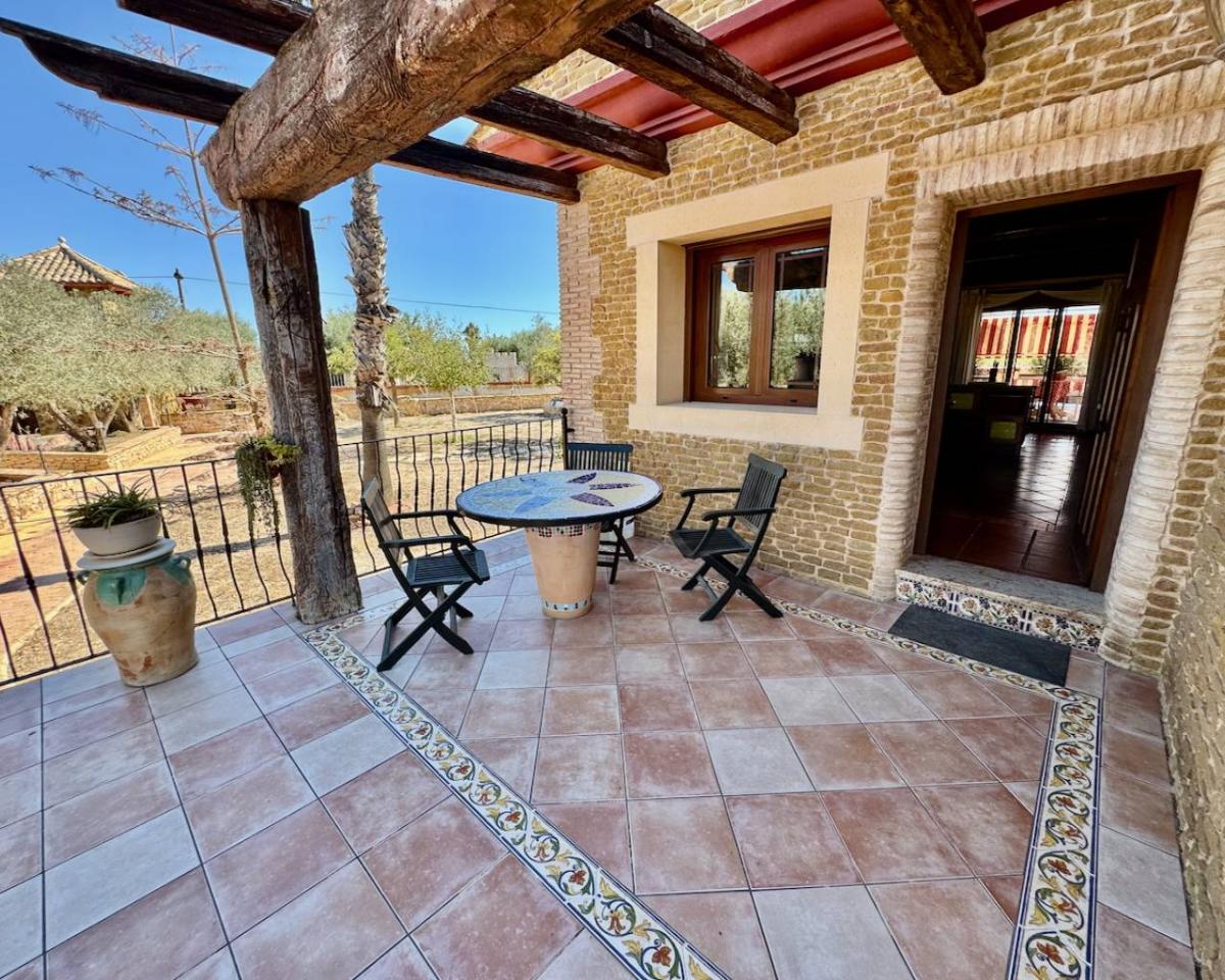 Finca in Los Montesinos, Alicante, Spain 4 bedrooms, 450 sq.m. No. 113004
