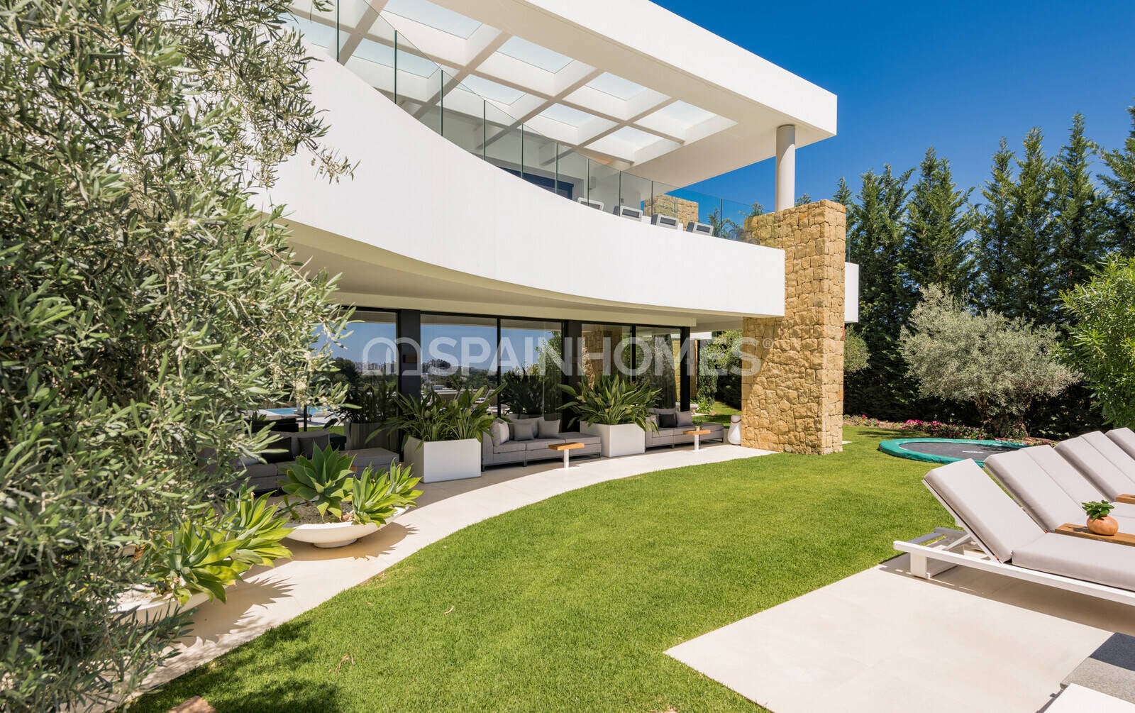 Villa in Benahavis, Malaga, Spanien 5 Schlafzimmer, 595 m2 Nr. 155339
