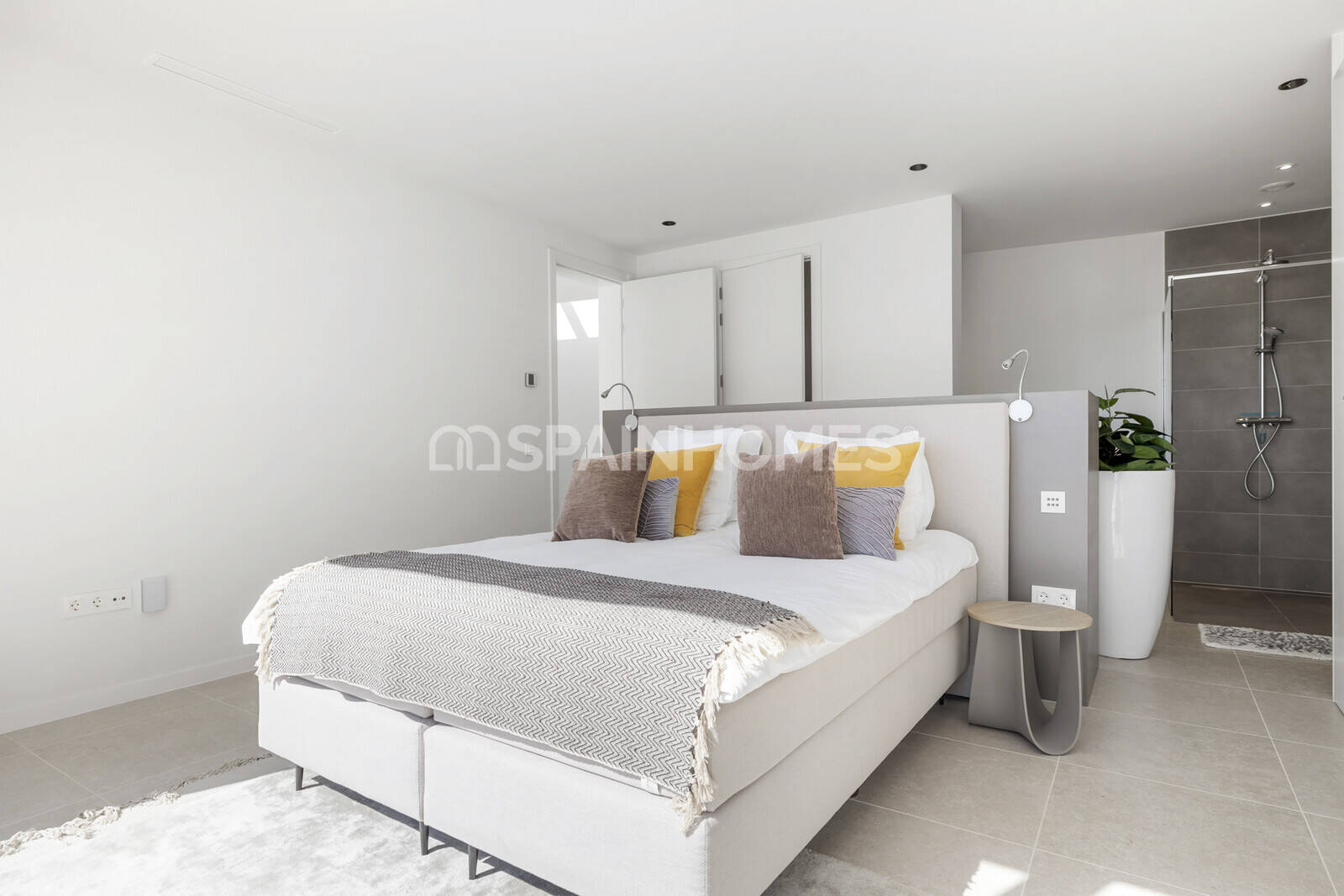 Вилла в Бенахавис, Малага, Испания 5 спален, 345м2 №155338
