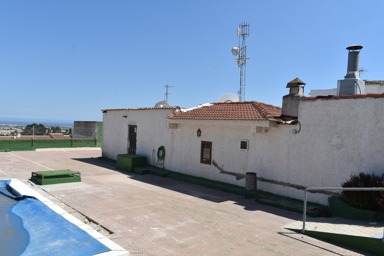 Propiedad comercial en Ciudad Quesada, Alicante, España 240 m2 No. 147389