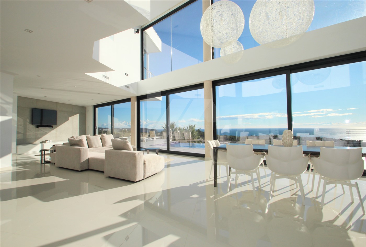 Villa a Benissa, Alicante, Spagna 4 camere da letto, 542 mq. N° 64570