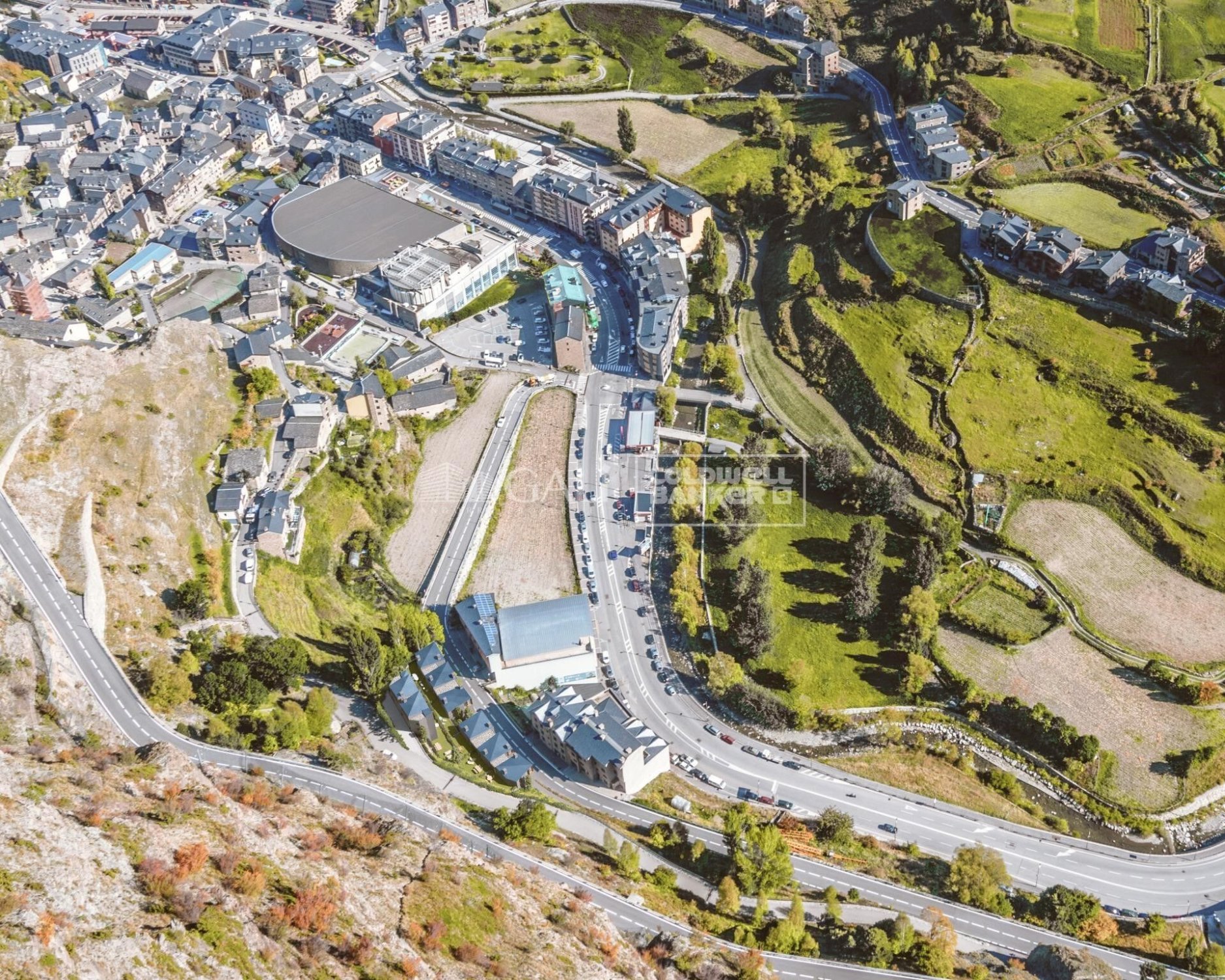 Hus i Principado De Andorra (Ninguna Poblacion Tiene C.P.), Lleida, Spanien 4 sovrum, 306 kvm. Nr. 160234