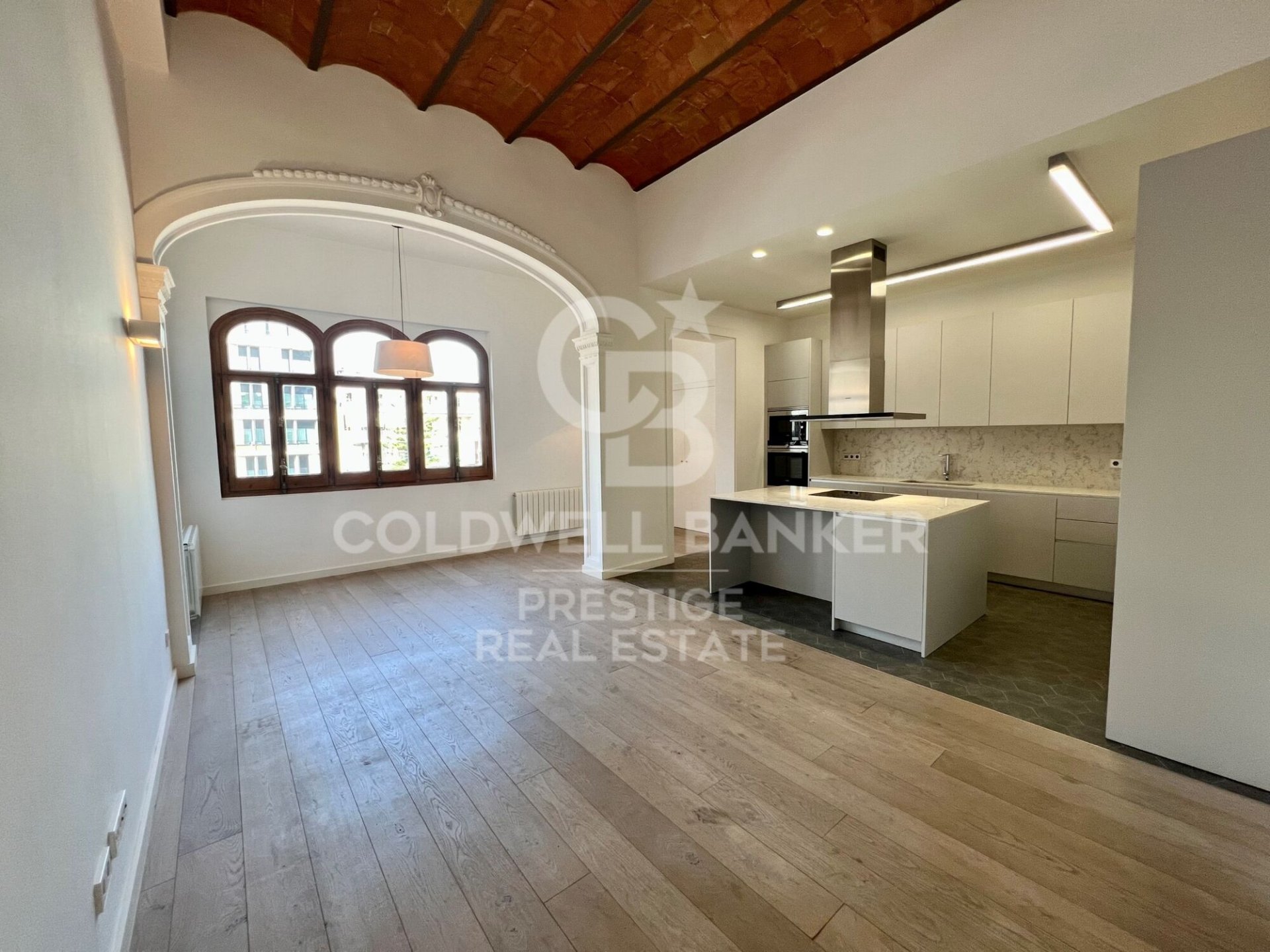 Apartamento en Barcelona, España 2 dormitorios, 112 m2 No. 160231
