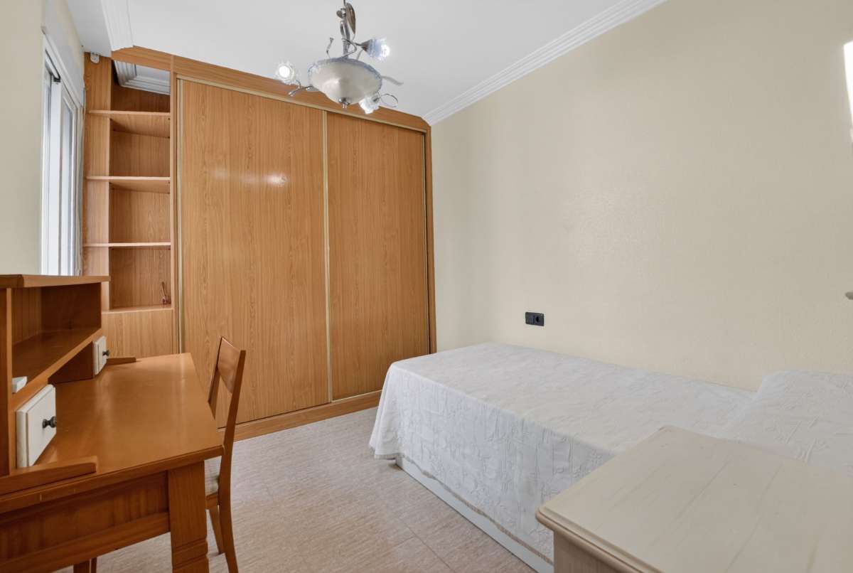 Appartamento a Torrevieja, Alicante, Spagna 3 camere da letto, 92 mq. N° 189474