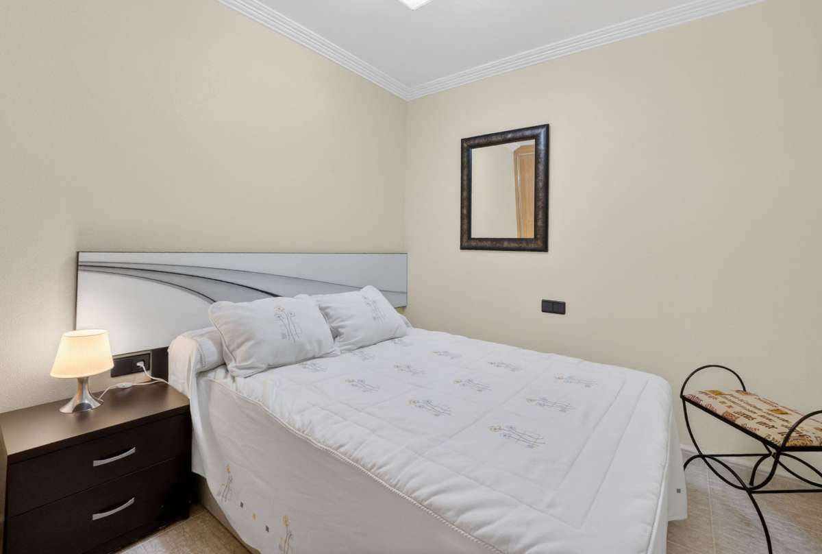 Appartamento a Torrevieja, Alicante, Spagna 3 camere da letto, 92 mq. N° 189474