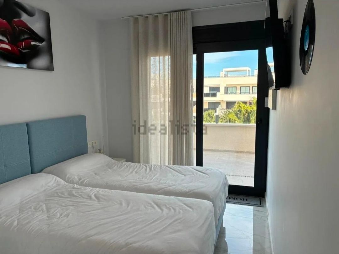 Apartment à La Florida, Alicante, Espagne 4 chambres, 270 m2 No. 189477