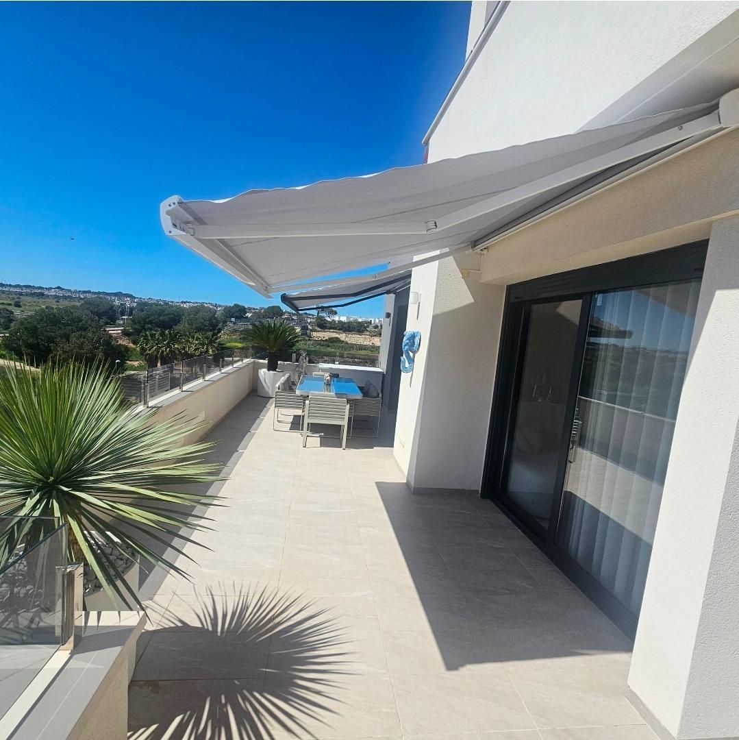 Apartment à La Florida, Alicante, Espagne 4 chambres, 270 m2 No. 189477
