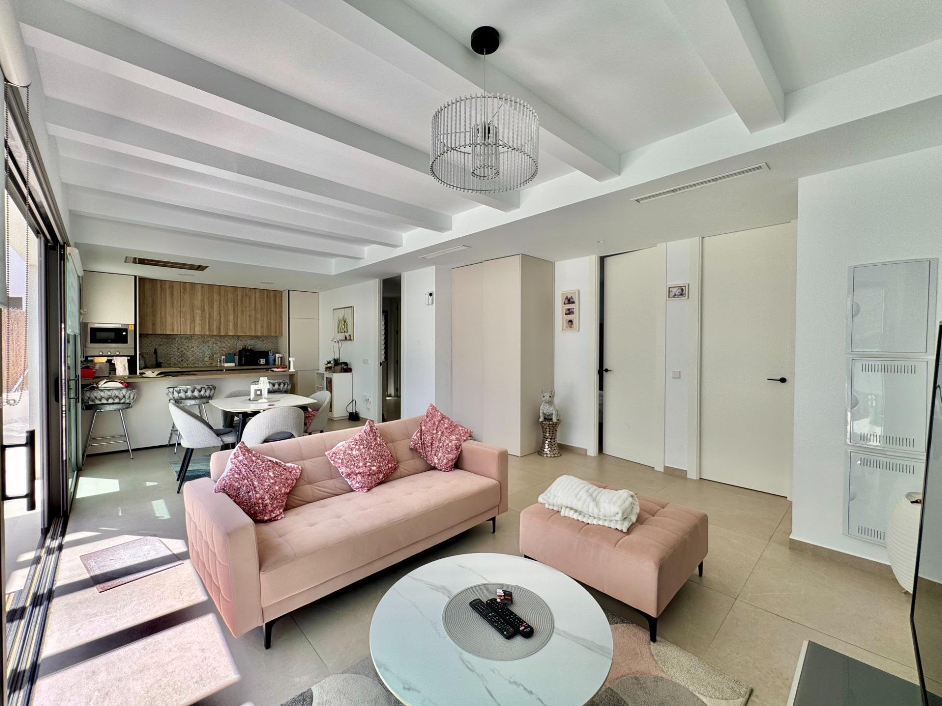 Villa en San Miguel de Salinas, Alicante, España 3 dormitorios, 90 m2 No. 189476