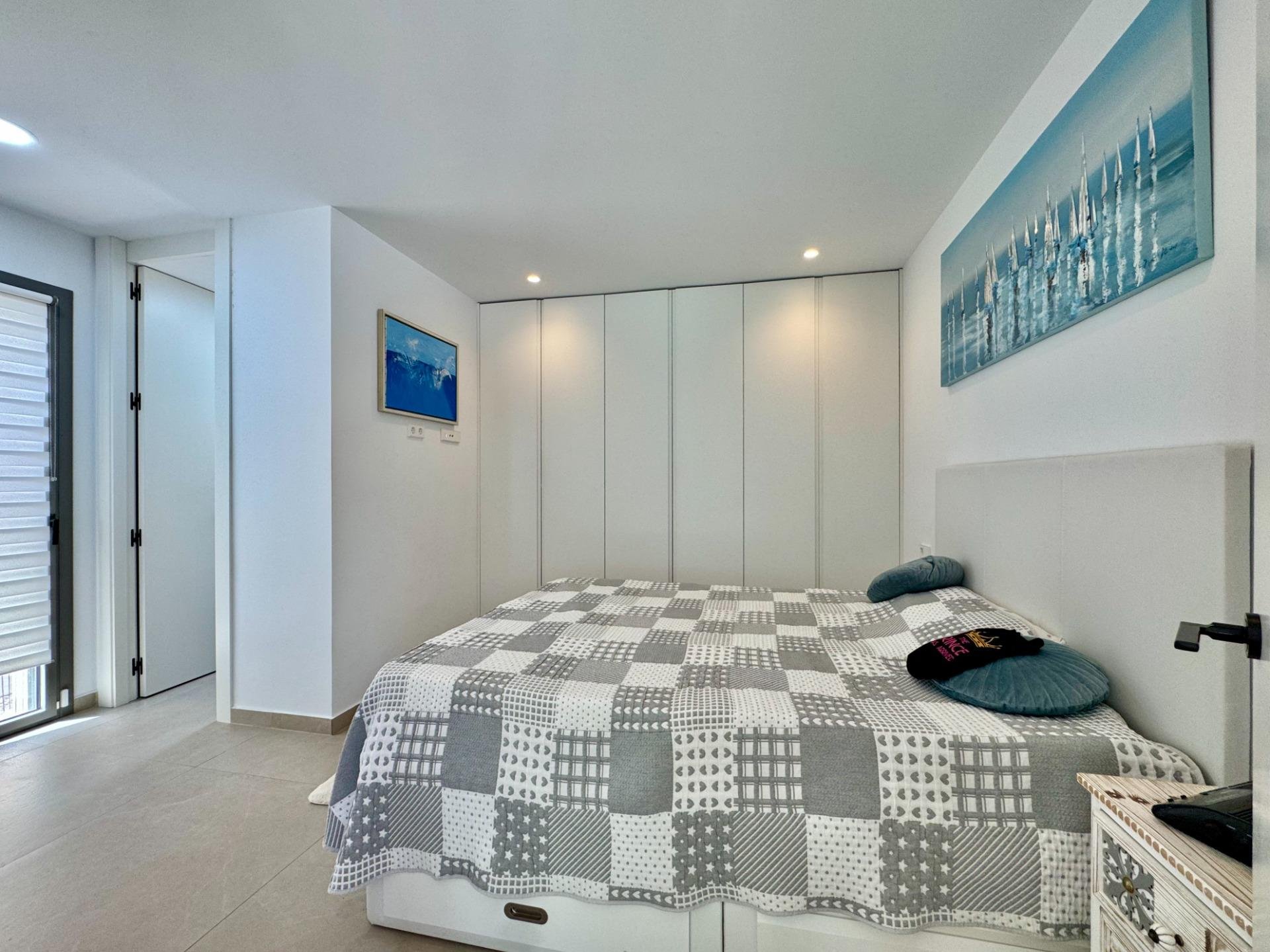 Villa en San Miguel de Salinas, Alicante, España 3 dormitorios, 90 m2 No. 189476