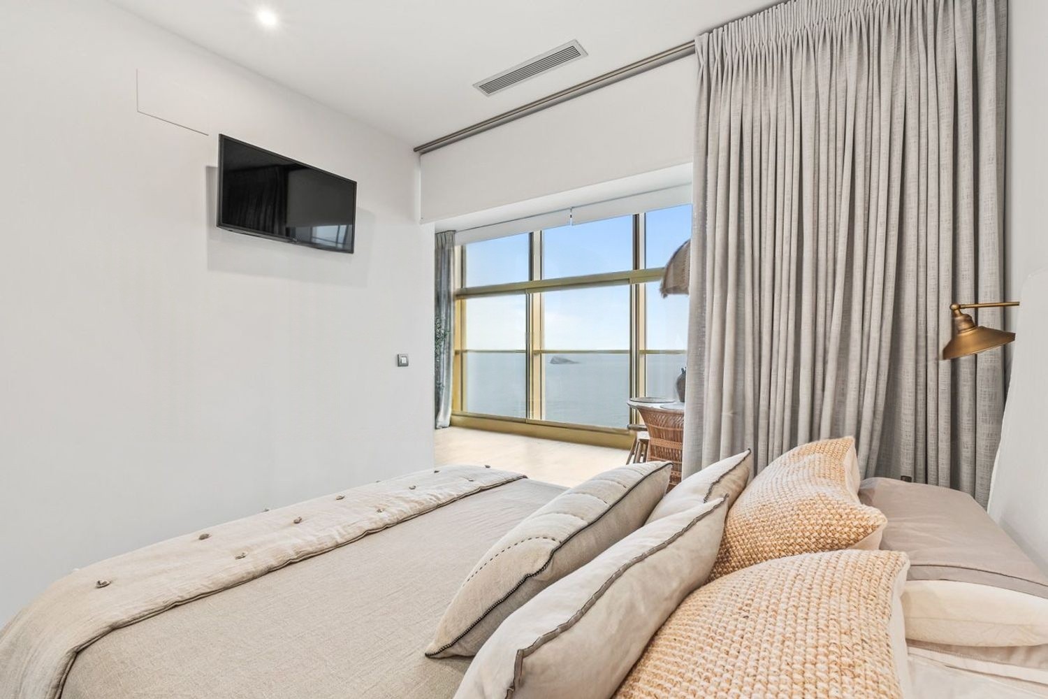 Wohnung in Benidorm, Alicante, Spanien 2 Schlafzimmer, 145 m2 Nr. 180051