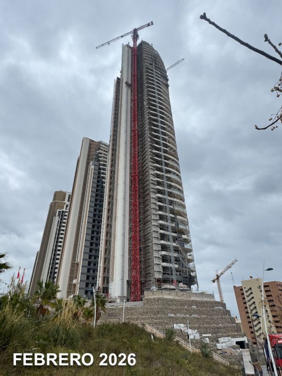 Apartment in Benidorm, Alicante, Spain 2 bedrooms, 87 sq.m. No. 180050