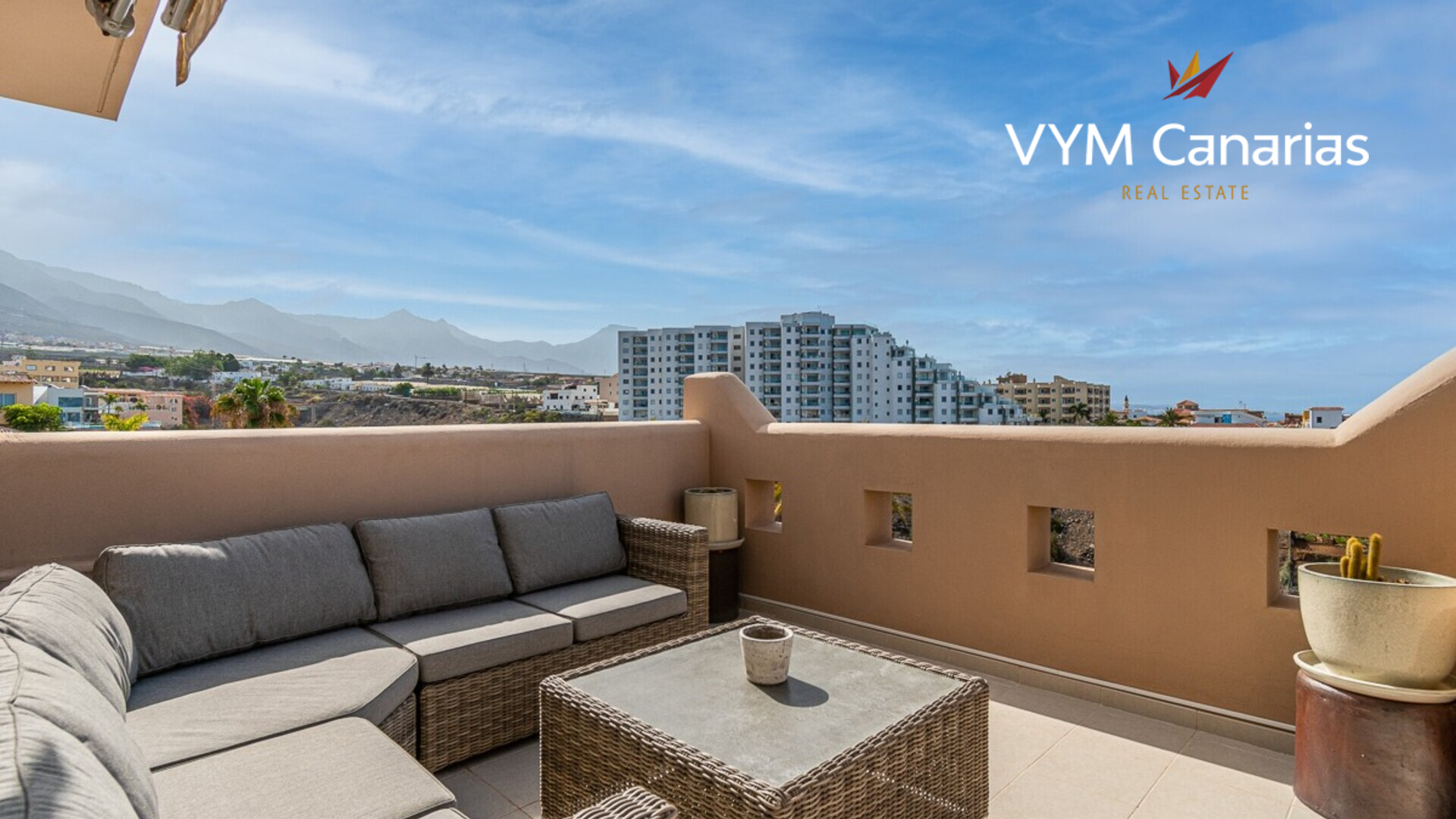 Penthouse in Playa, Valencia, Spain 2 bedrooms, 68 sq.m. No. 179323