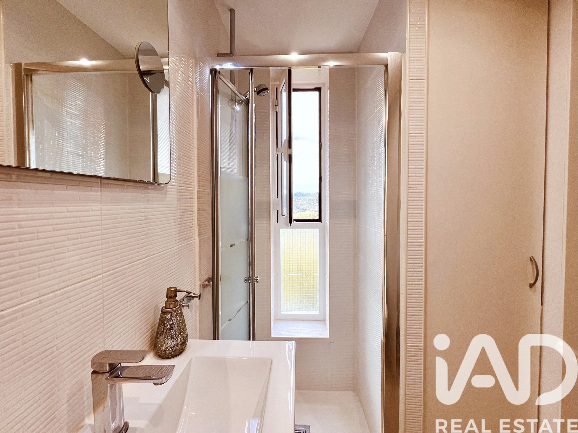 Wohnung in Sitges, Barcelona, Spanien 1 Schlafzimmer, 46 m2 Nr. 172345