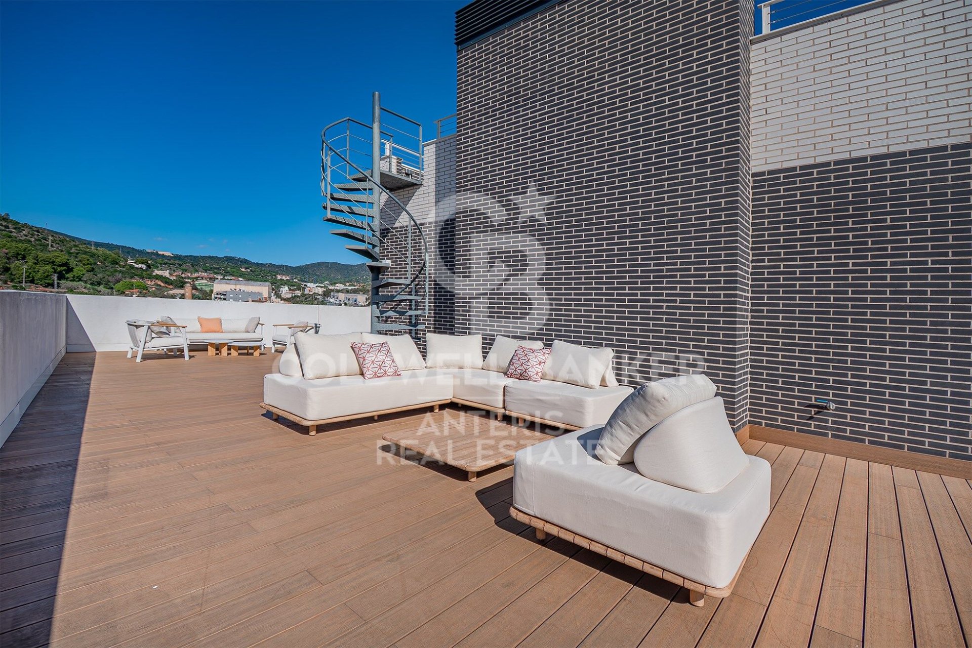 Penthouse in Montgat, Barcelona, Spain 3 bedrooms, 96 sq.m. No. 157492