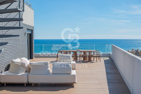 Kattohuoneisto Montgat, Barcelona, Espanja 3 makuuhuonetta, 96 m2 No. 157492