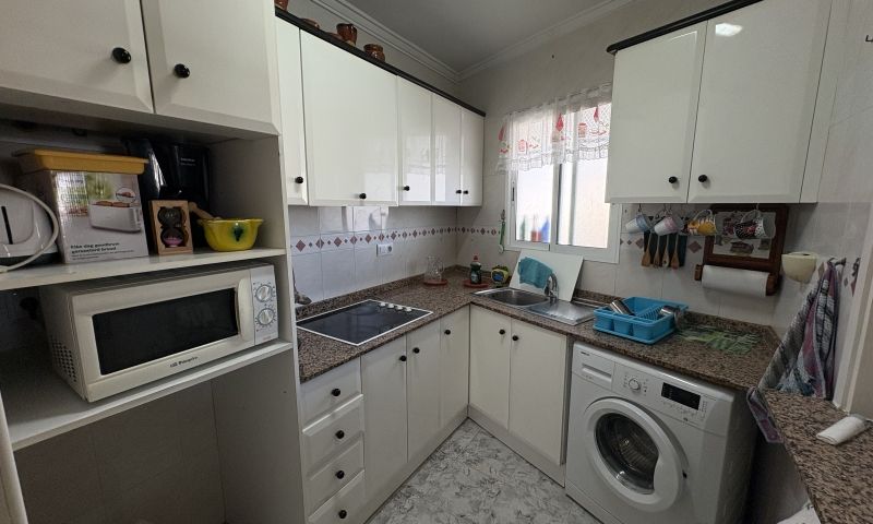 Apartamento en Torrevieja, Alicante, España 3 dormitorios, 88 m2 No. 149865
