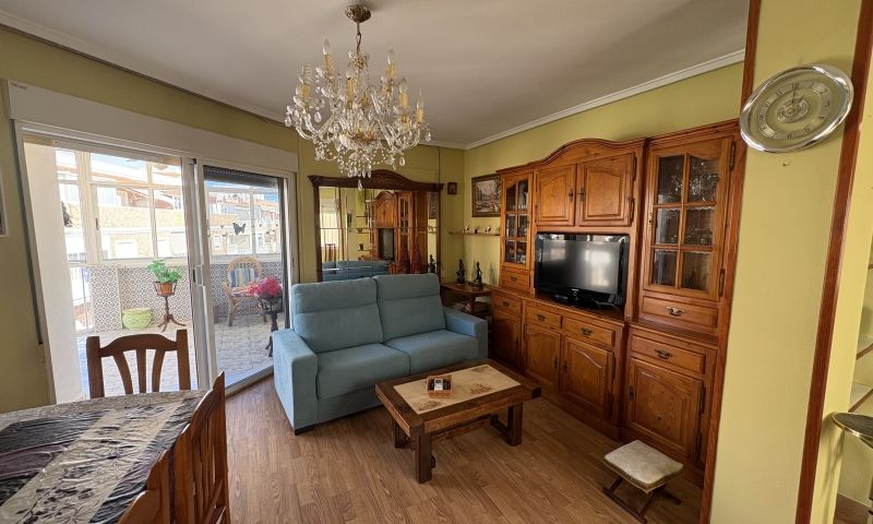 Apartamento en Torrevieja, Alicante, España 3 dormitorios, 88 m2 No. 149865