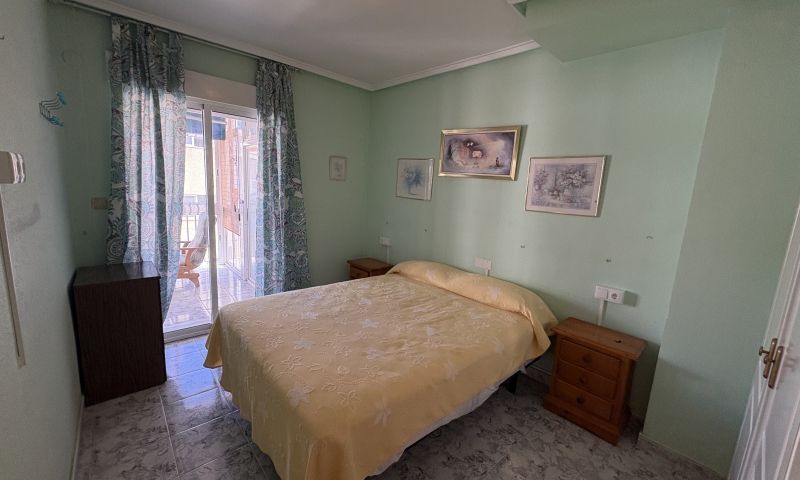 Apartamento en Torrevieja, Alicante, España 3 dormitorios, 88 m2 No. 149865