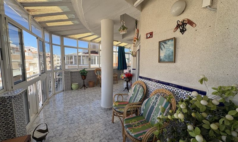 Apartamento en Torrevieja, Alicante, España 3 dormitorios, 88 m2 No. 149865