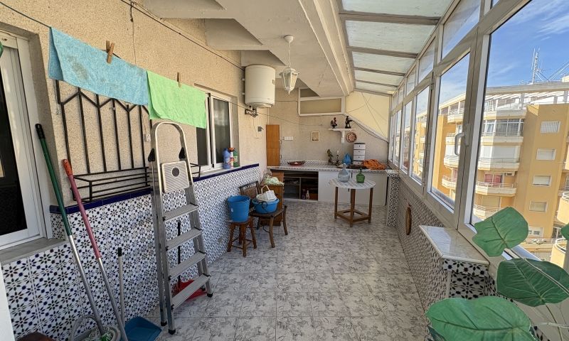 Apartamento en Torrevieja, Alicante, España 3 dormitorios, 88 m2 No. 149865