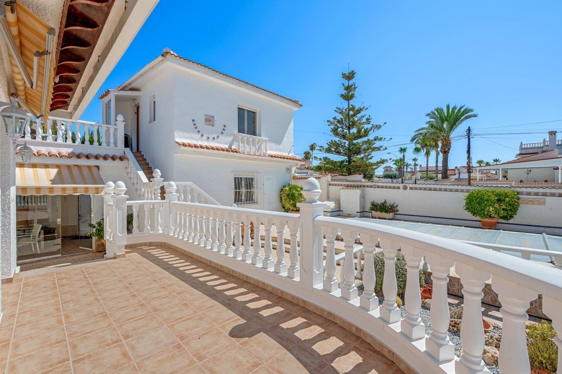 Villa i Rojales, Alicante, Spanien 3 sovrum, 138 kvm. Nr. 148392