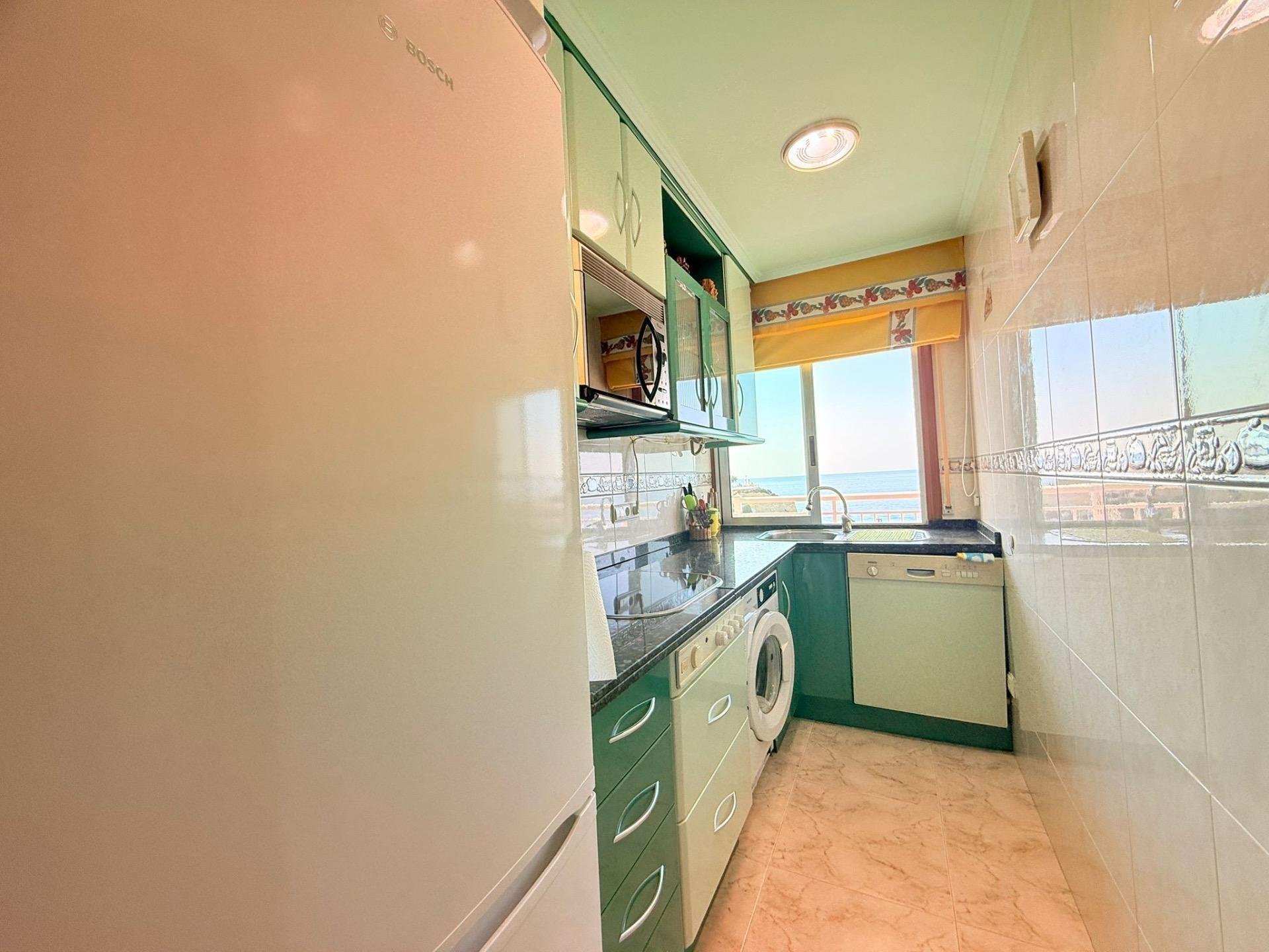 Квартира в Бенидорм, Аликанте, Испания 3 спальни, 105м2 №148391