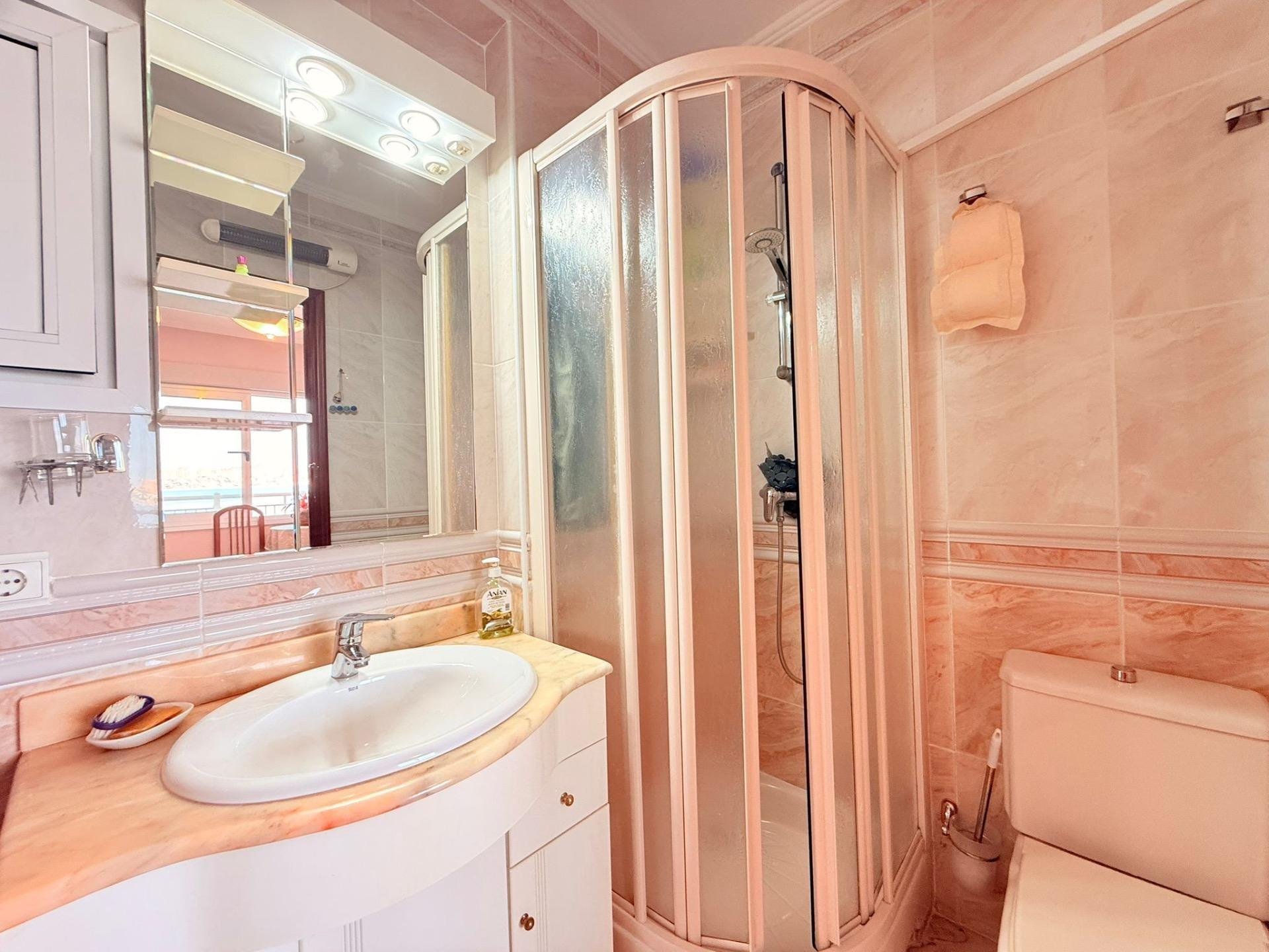 Квартира в Бенидорм, Аликанте, Испания 3 спальни, 105м2 №148391