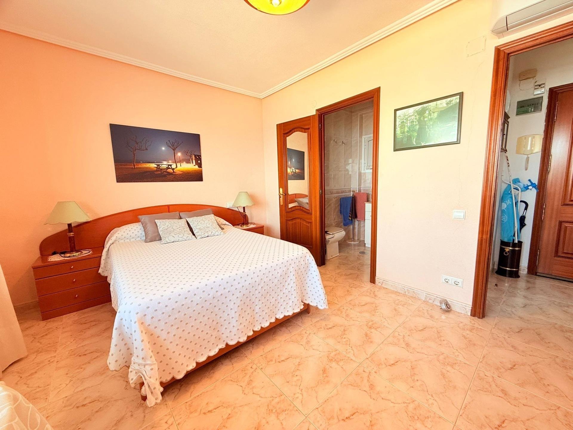 Квартира в Бенидорм, Аликанте, Испания 3 спальни, 105м2 №148391