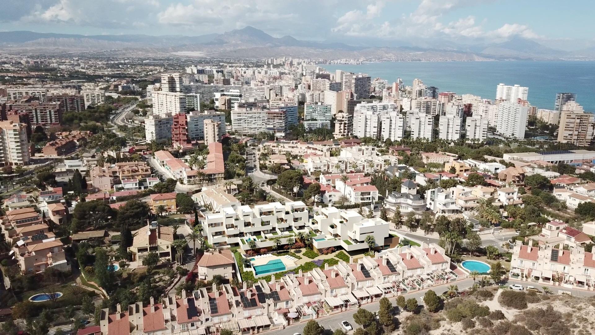 House à Cabo De Las Huertas, Alicante, Espagne 5 chambres, 215 m2 No. 168728