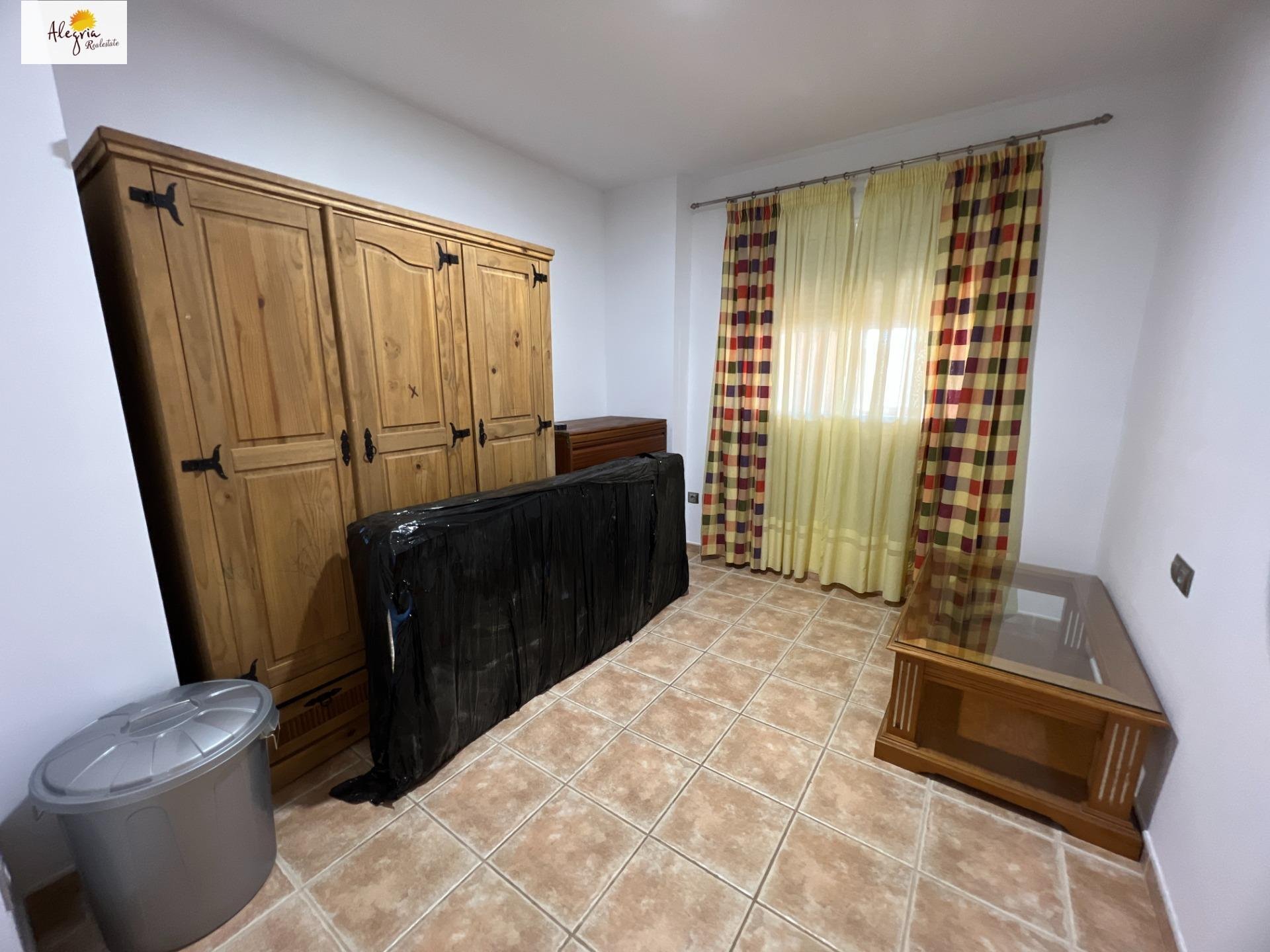 Dzīvoklis Godelleta, Valencia, Spānijā 170 m2 Nr. 168726