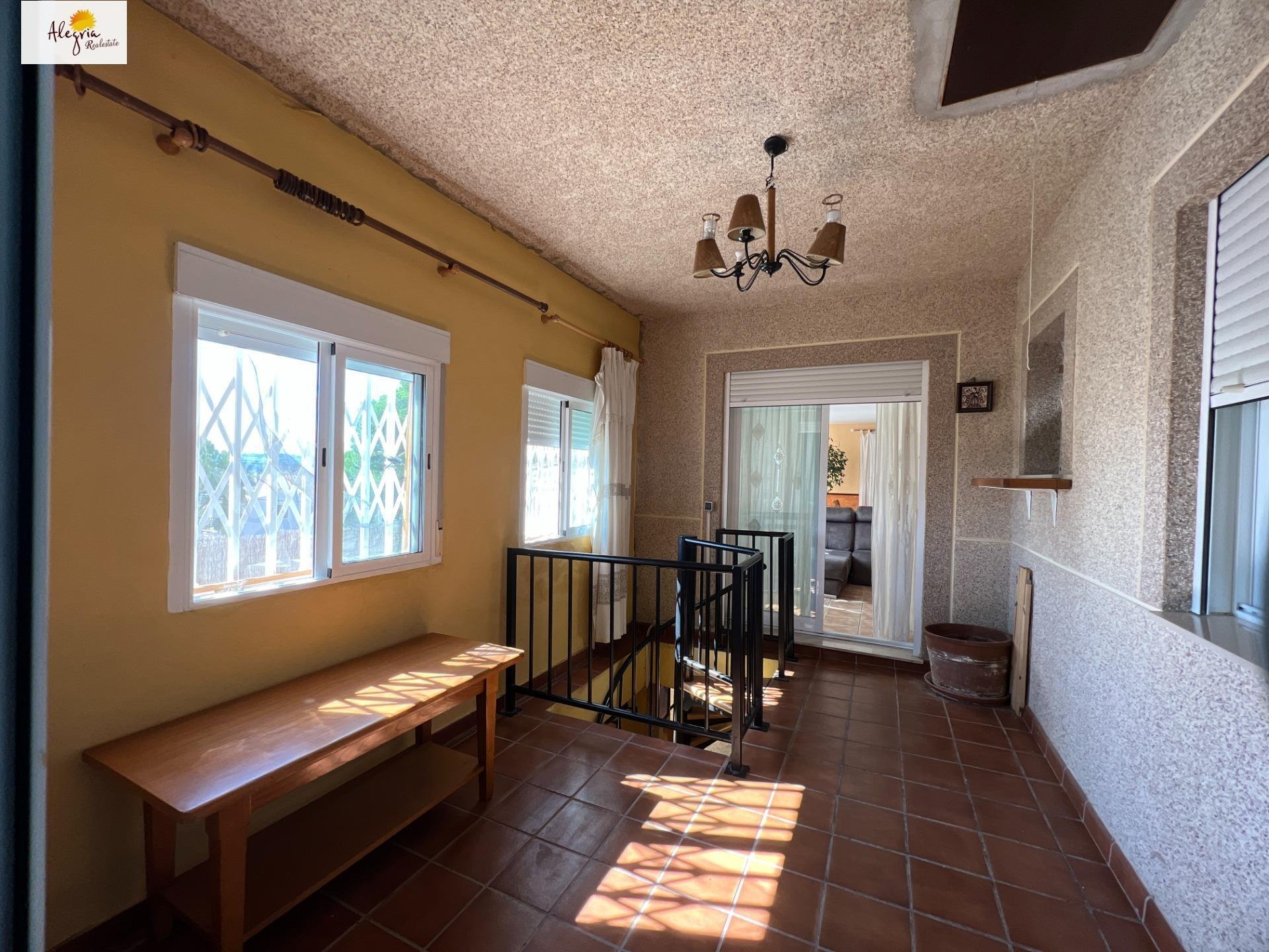 Dzīvoklis Godelleta, Valencia, Spānijā 170 m2 Nr. 168726
