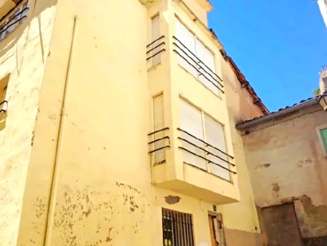 Dzīvoklis Berga, Barcelona, Spānijā 2 istabas, 95 m2 Nr. 191404