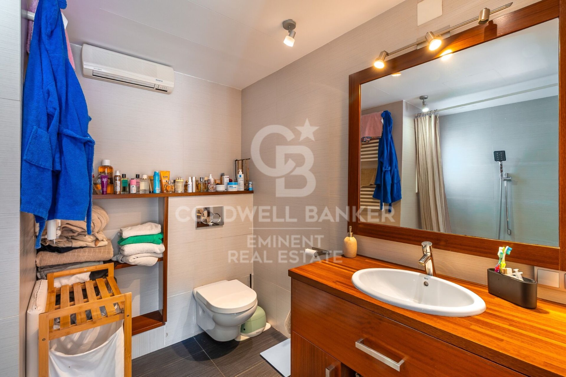 Penthouse w Barcelona, Hiszpania 3 sypialnie, 102 mkw. nr 156669
