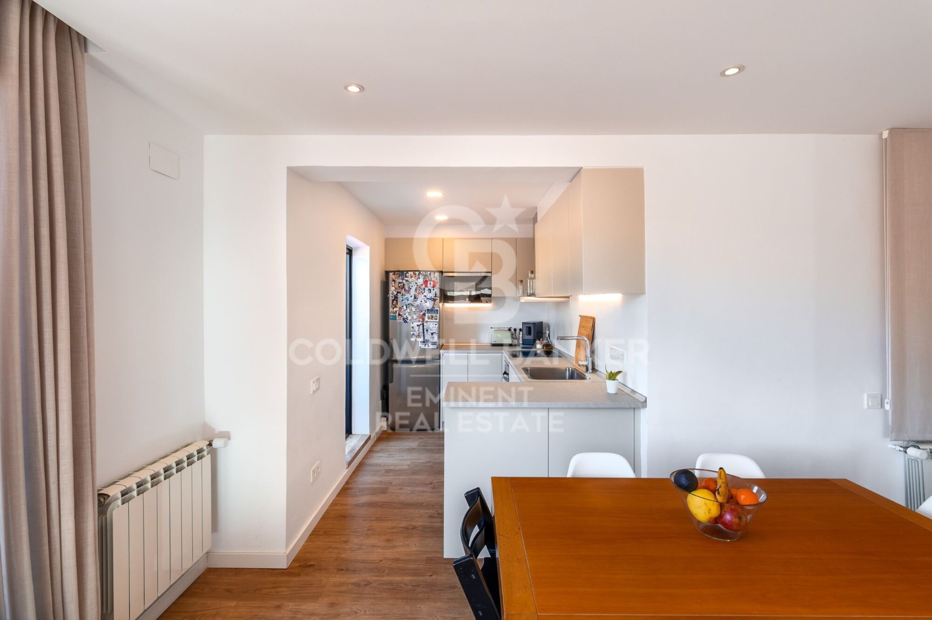 Penthouse w Barcelona, Hiszpania 3 sypialnie, 102 mkw. nr 156669