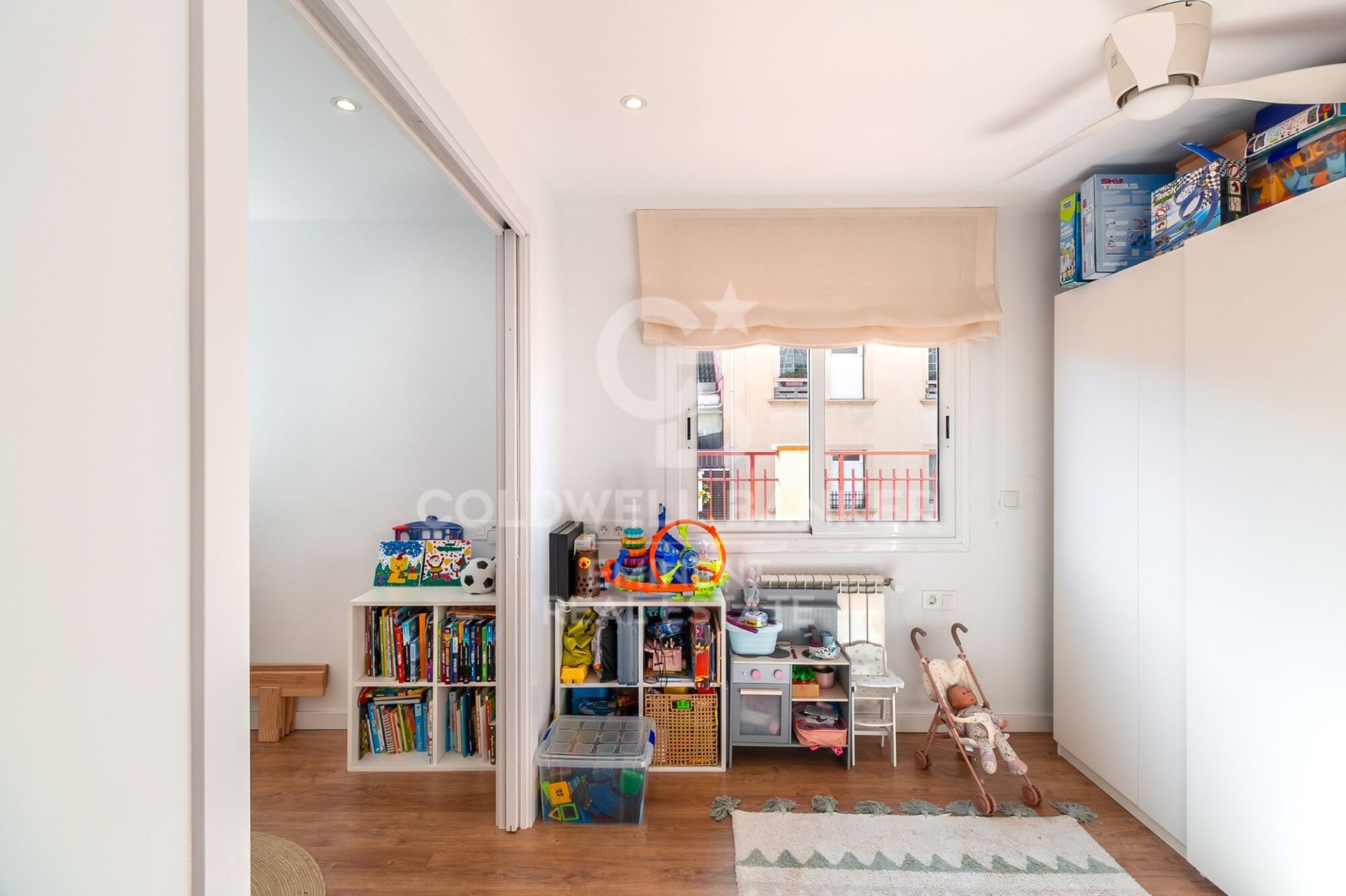 Penthouse w Barcelona, Hiszpania 3 sypialnie, 102 mkw. nr 156669