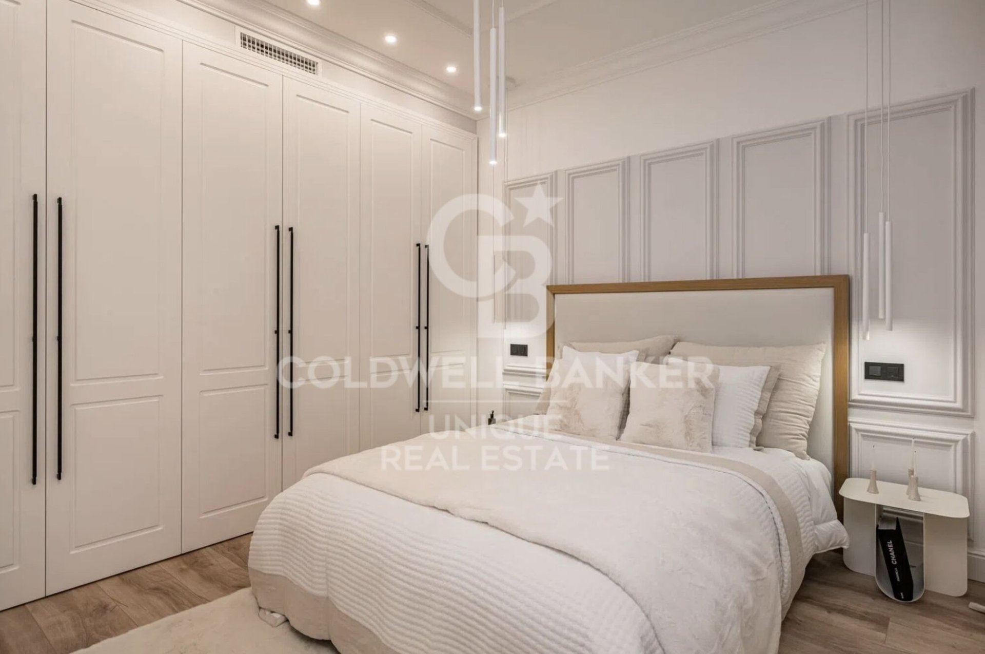 Apartamento en Madrid, España 3 dormitorios, 179 m2 No. 156673