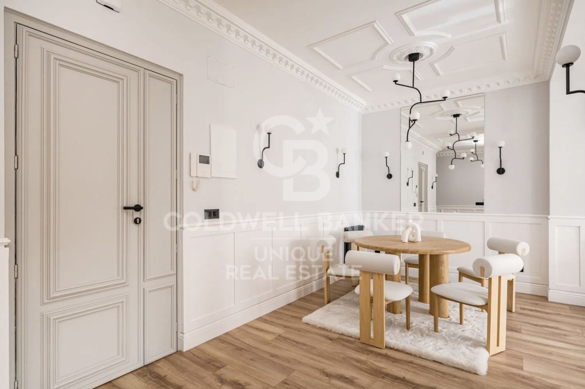 Apartamento en Madrid, España 3 dormitorios, 179 m2 No. 156673