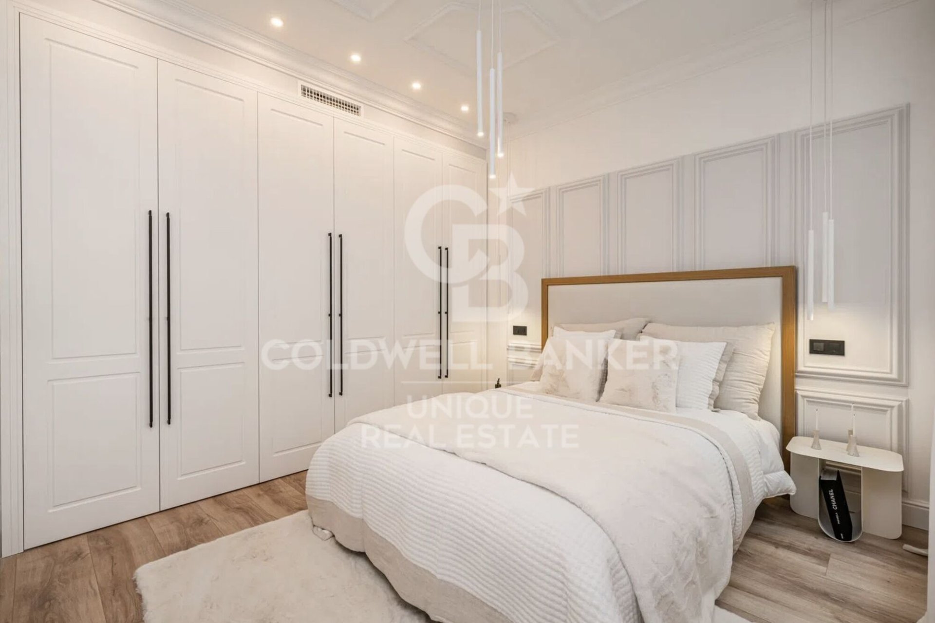 Apartamento en Madrid, España 3 dormitorios, 179 m2 No. 156673