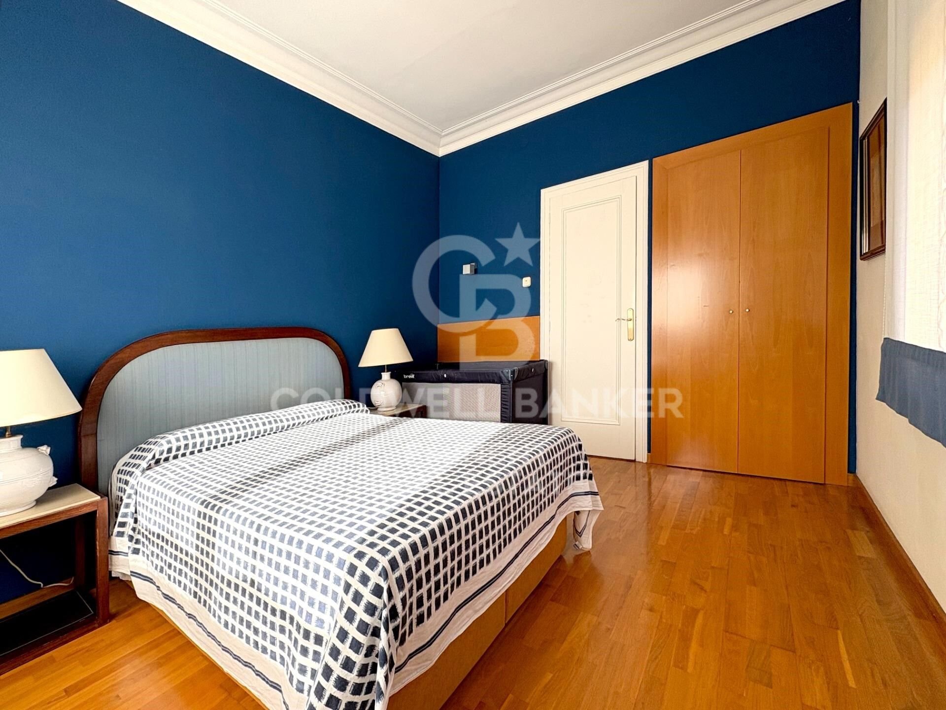 Сasa en Barcelona, España 4 dormitorios, 282 m2 No. 156674