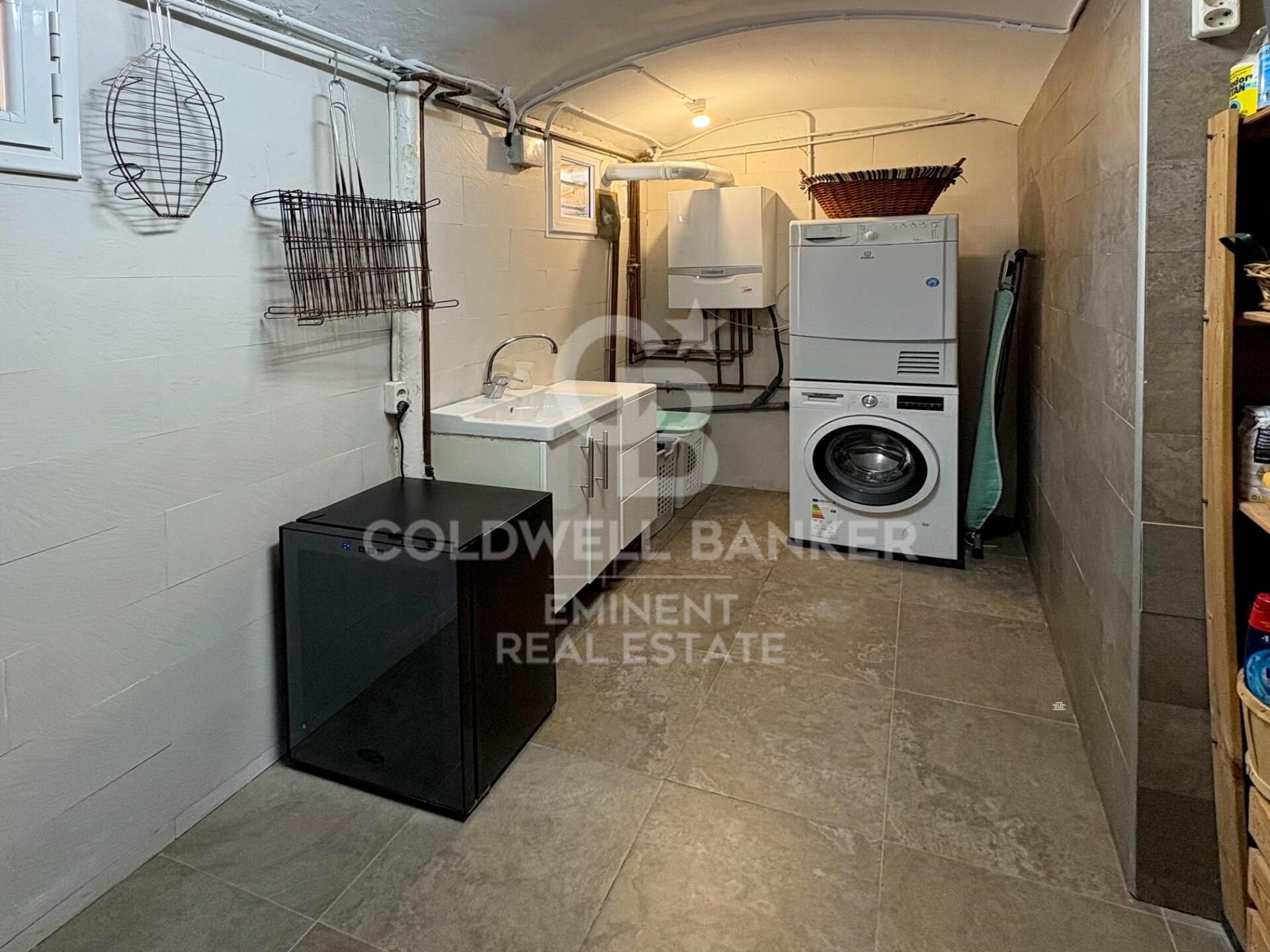 Сasa en Barcelona, España 4 dormitorios, 282 m2 No. 156674