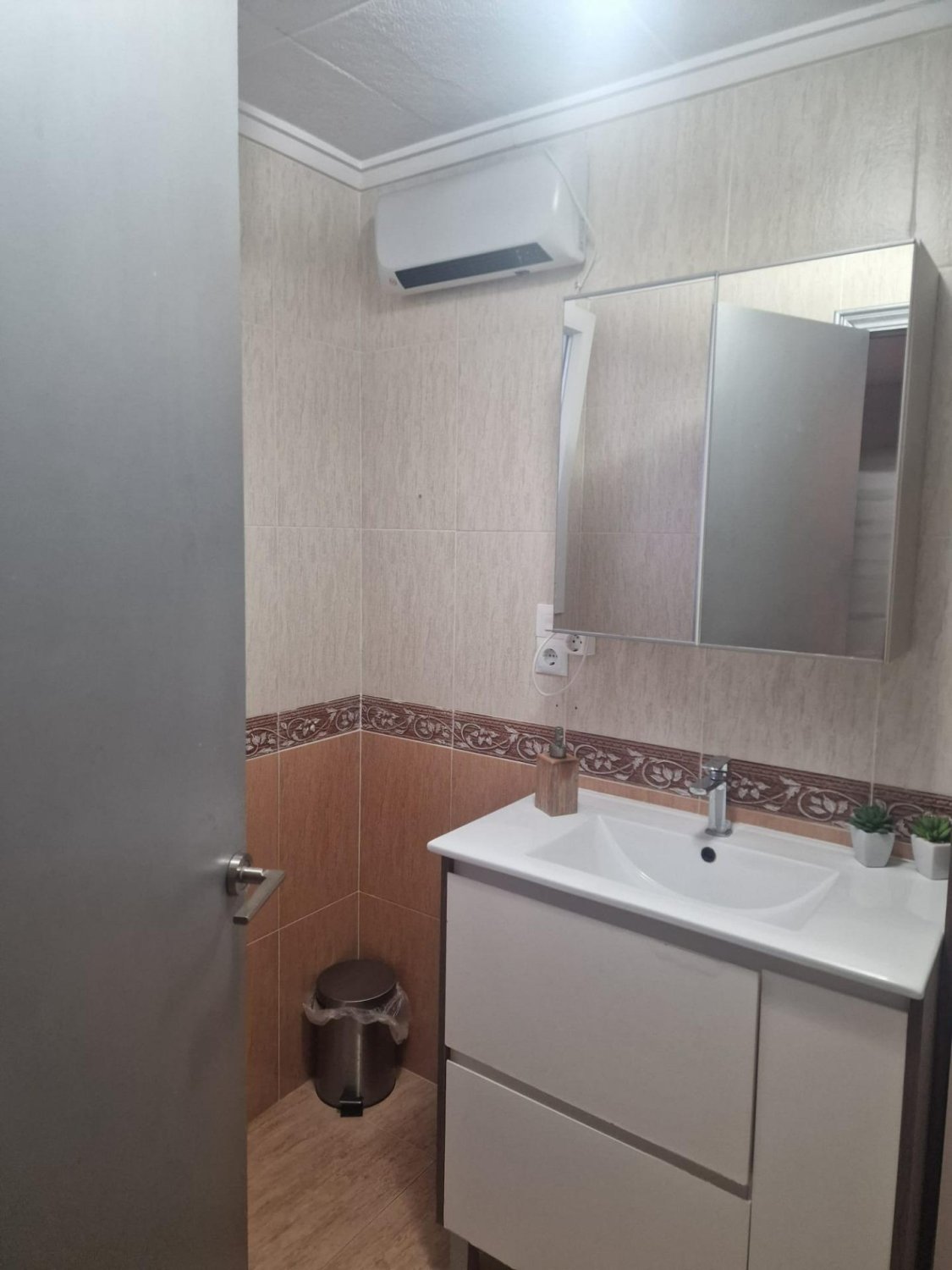 Appartamento a Torrevieja, Alicante, Spagna 3 camere da letto,  N° 151048