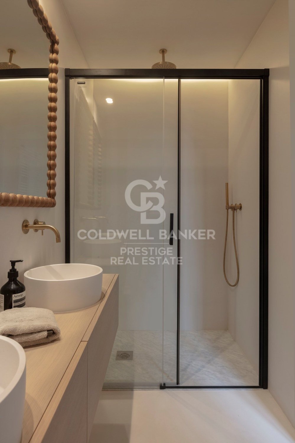 Penthouse in Barcelona, Spain 3 bedrooms, 126 sq.m. No. 159245