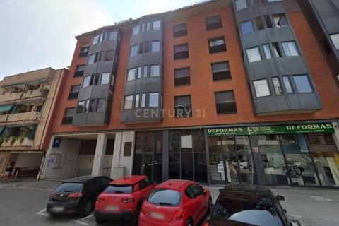 Garāža Sant Boi de Llobregat, Barcelona, Spānijā 14 m2 Nr. 186508